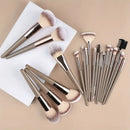 O conjunto premium para um look impecável — LuxeBrush™